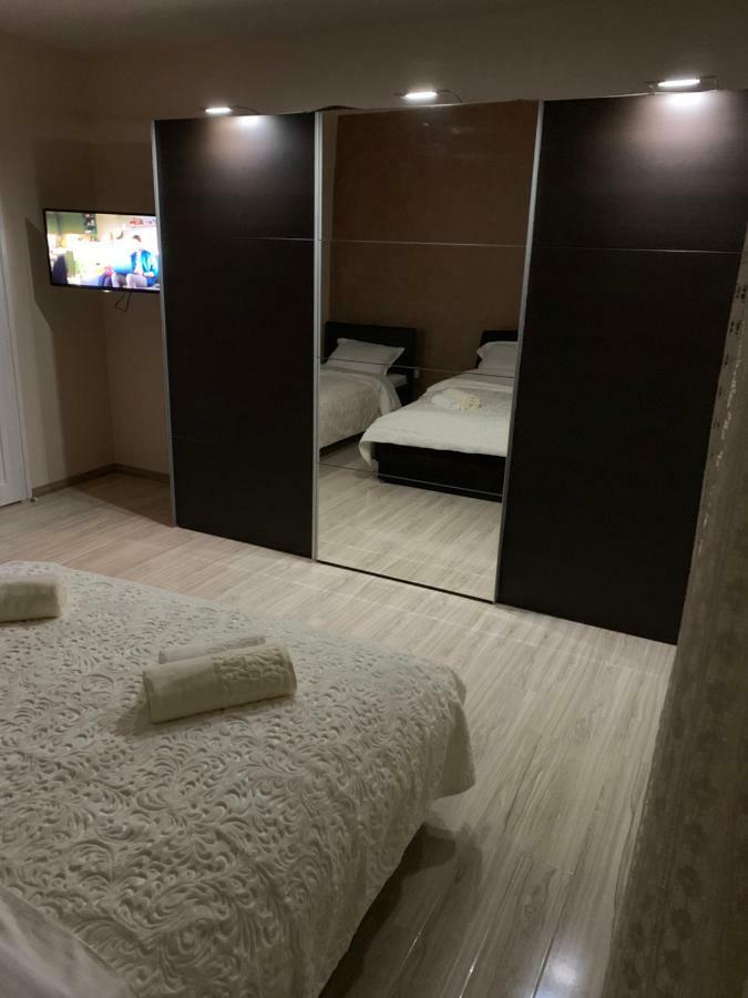 Appartement Apartman Bedem à Nikšić Extérieur photo